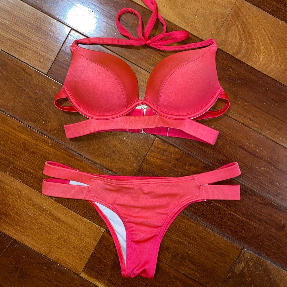 Victoria’s Secret Hottie bikini